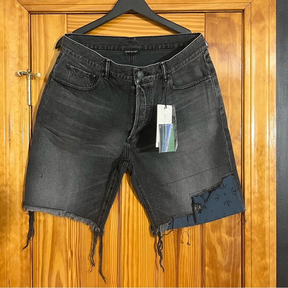 JOHN ELLIOTT BOZMAN SHORTS INDIGO PAISLEY